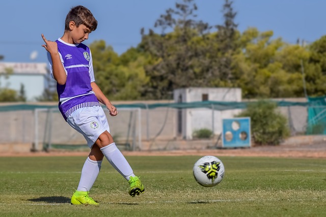 李霄鹏：明天就是拼，赢下最后一个主场比赛