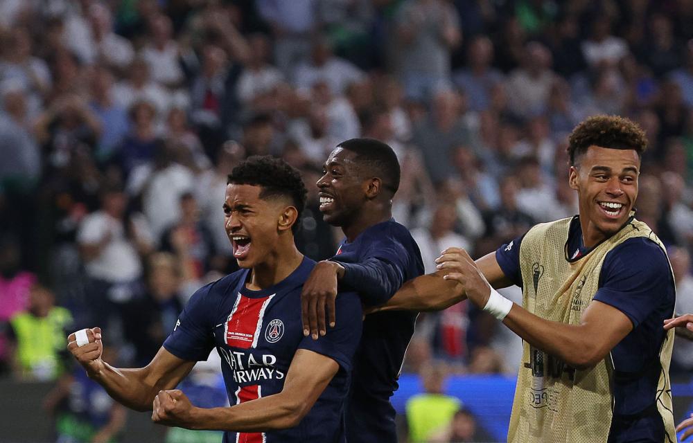 意媒：小斯坦科维奇获比利时联赛十月最佳球员，国米密切关注