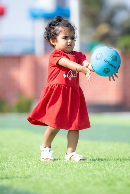 中继续保持 中继续保持